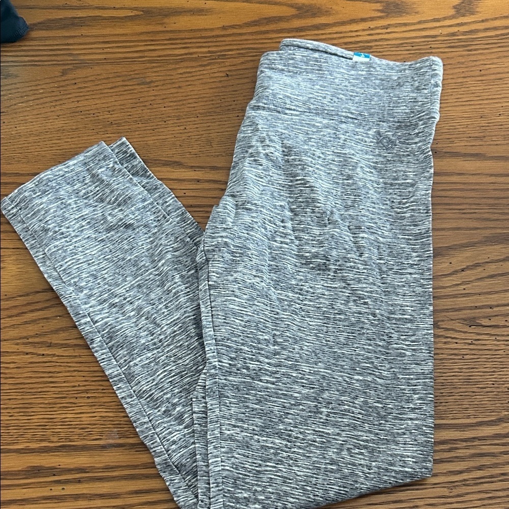 Kids Gray Leggings/8